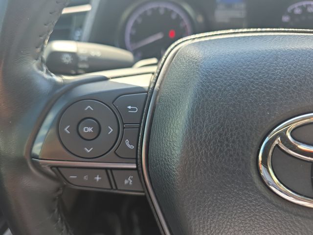 Used 2023 Ice Toyota SE image 17
