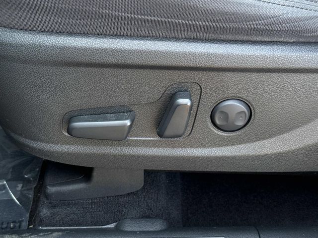 Certified Used 2023 Silver Hyundai SEL image 28