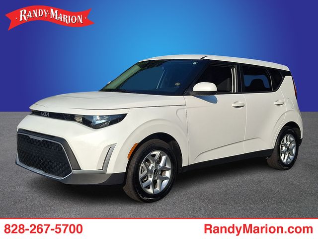 Snow White Pearl 2025 Kia Soul SUV / Crossover Front-Wheel Drive Continuously Variable Transmission