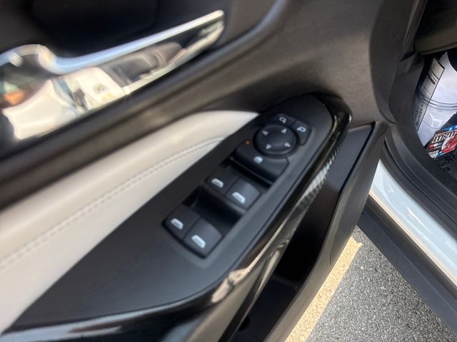 Used 2024 Chevrolet Trax SUV