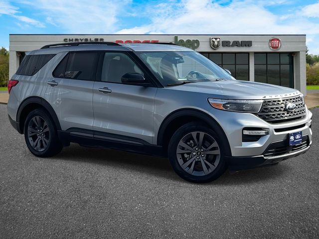2023 Ford Explorer XLT RWD