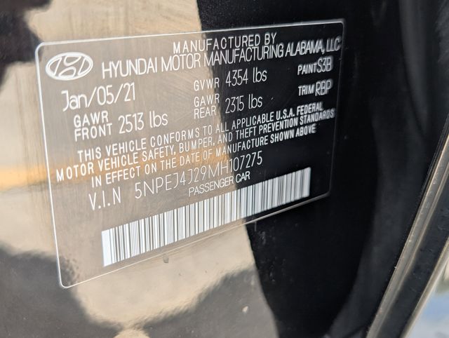 Used 2021 Black Hyundai SEL Plus image 27
