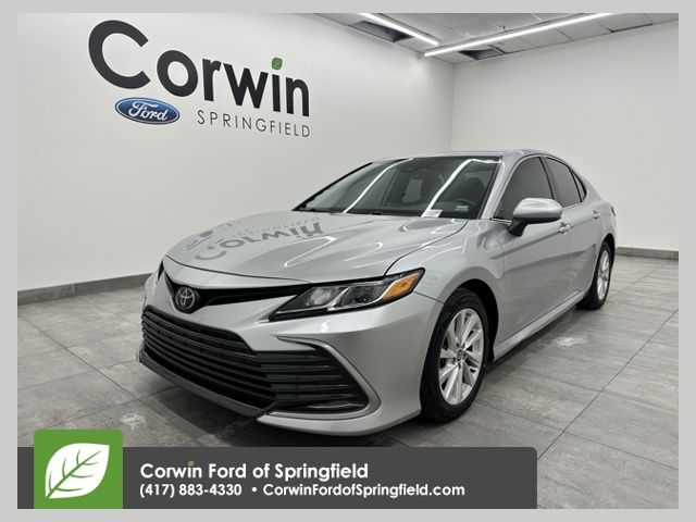 Celestial Silver Metallic 2022 Toyota Camry LE FWD Sedan Front-Wheel Drive 8-Speed Automatic