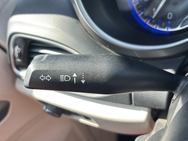 Used 2023 Chrysler Pacifica Van