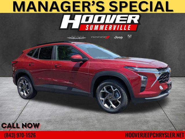 Red (Crimson Metallic) 2025 Chevrolet Trax LT FWD SUV / Crossover Front-Wheel Drive 6-Speed Automatic