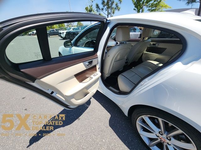 2015 Jaguar XF 3.0 Portfolio photo