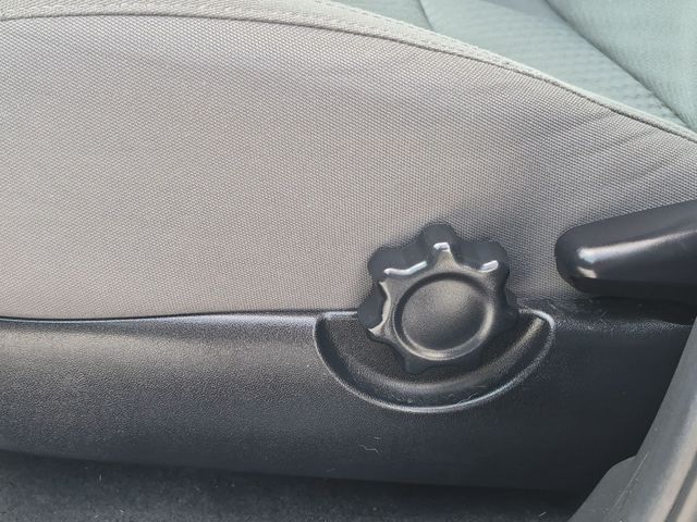 2023 Toyota Tacoma - Image 13