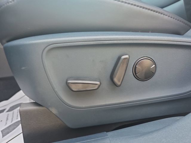New 2026 Carbonized Gray Metallic Ford Lariat® image 29