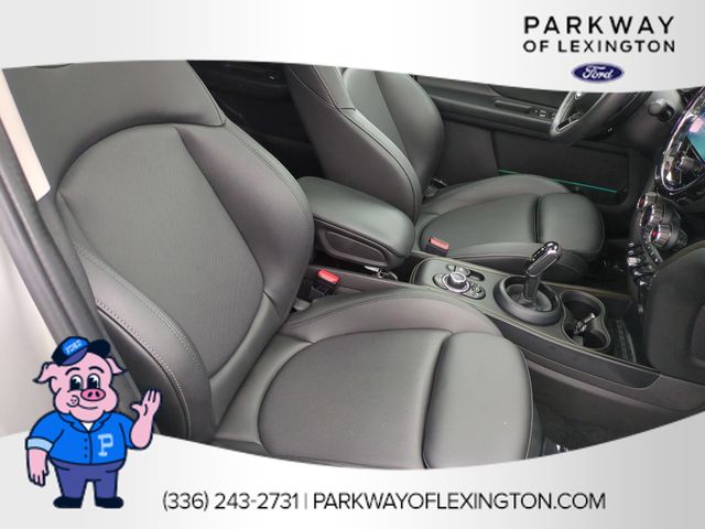 Used 2023 Silver MINI Signature image 34