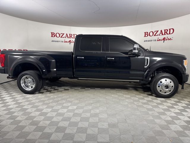 2021 Agate Black Metallic Ford F-450SD Platinum 4X4 Truck