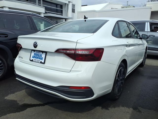 2023 Volkswagen Jetta - Image 7