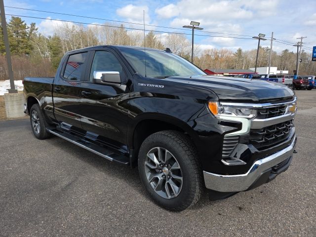 2026 Chevrolet Silverado 1500 LT Crew Cab 4WD