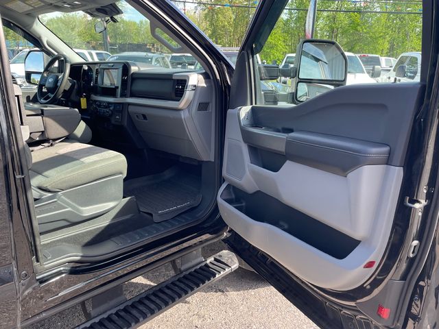 2026 Ford F-350SD XLT - Black Metallic exterior view 11
