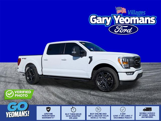 Oxford White 2022 Ford F-150 XLT SuperCrew 4WD Pickup Truck Four-Wheel Drive Automatic