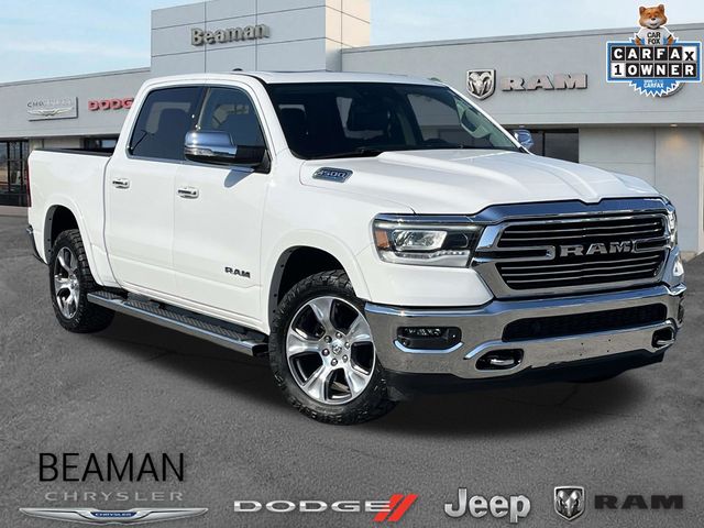 Bright White Clearcoat 2022 RAM 1500 Laramie Crew Cab 4WD Pickup Truck Four-Wheel Drive 8-Speed Automatic