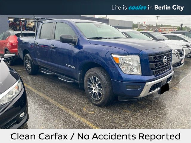 Deep Blue Pearl Metallic 2022 Nissan Titan Pickup Truck Four-Wheel Drive 9-Speed Automatic