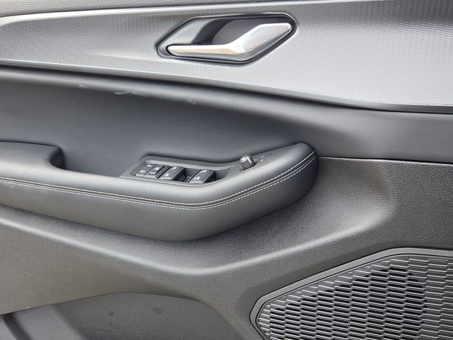 Used 2025 Jeep Grand Cherokee SUV