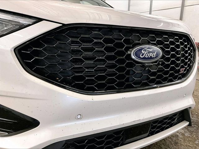 2019 Ford Edge ST White at Luther Ford