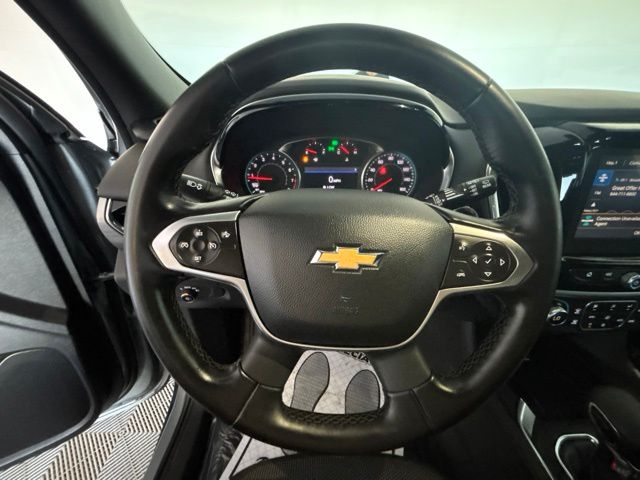 Used 2023 Chevrolet Traverse SUV