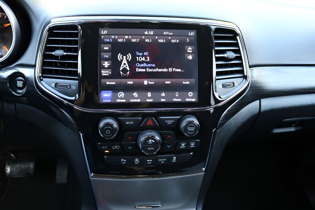 Used Car 2021 Jeep Grand Cherokee  Laredo X For Sale Under $25,000 In Austin, Texas