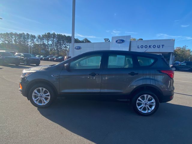 2019 Ford Escape S 2