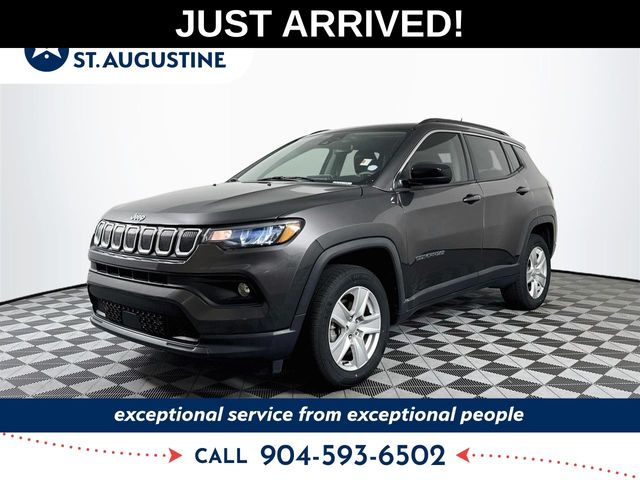  2022 Jeep Compass Latitude 4WD   
