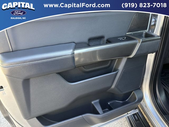 Used 2023 Silver Ford XLT image 17