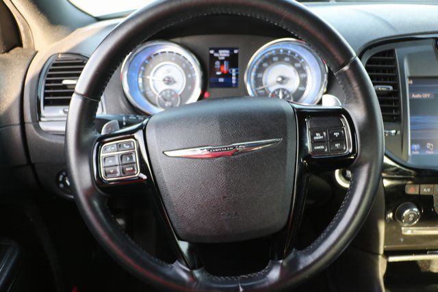 2014 Chrysler 300 S 6