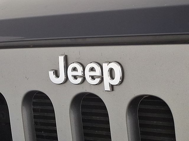 Used 2013 Jeep Wrangler SUV