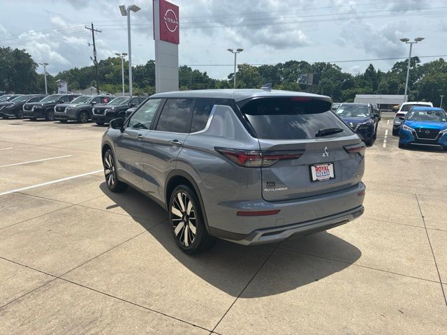 2026 Mitsubishi Outlander SE - 4