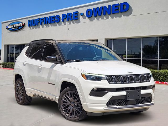 Bright White Clearcoat 2023 Jeep Compass SUV / Crossover Four-Wheel Drive 8-Speed Automatic