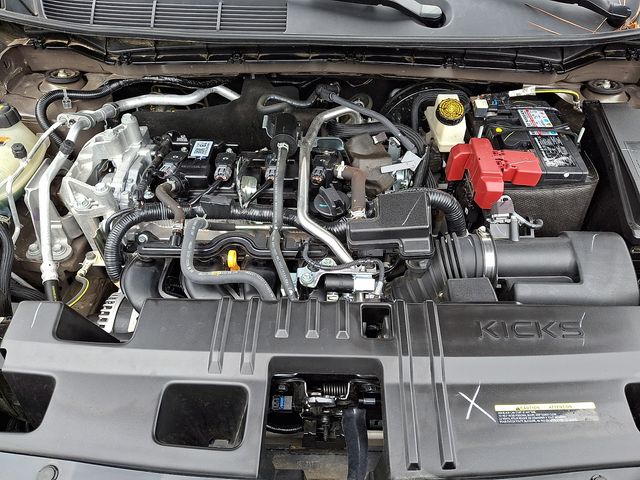 Used 2025 Nissan Kicks SUV