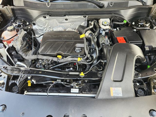2024 Chevrolet Trax 1RS Black at Traditions Chevrolet