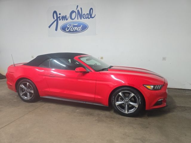 2015 Ford Mustang V6 Convertible RWD