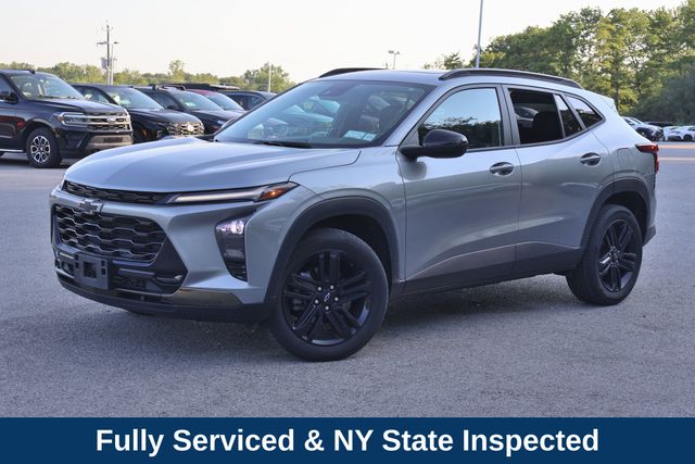 View vehicle photo 2