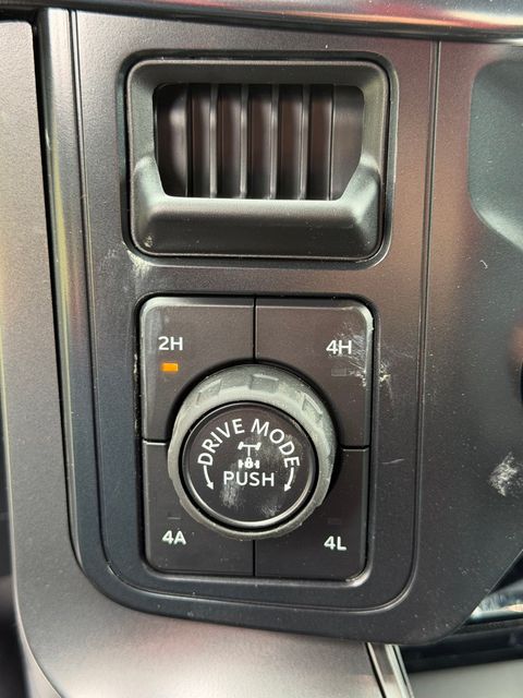 New 2026 White Ford Lariat image 14
