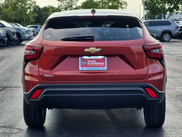 Used 2024 Chevrolet Trax SUV