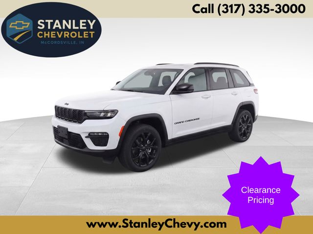 Bright White Clearcoat 2025 Jeep Grand Cherokee SUV / Crossover Four-Wheel Drive 8-Speed Automatic