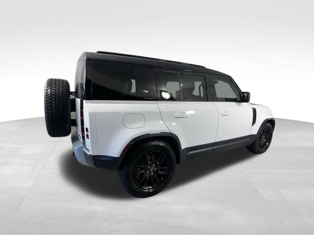 2022 Land Rover Defender 110 S 6