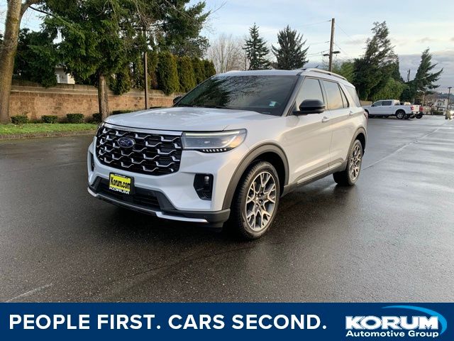 2025 Ford Explorer Platinum AWD