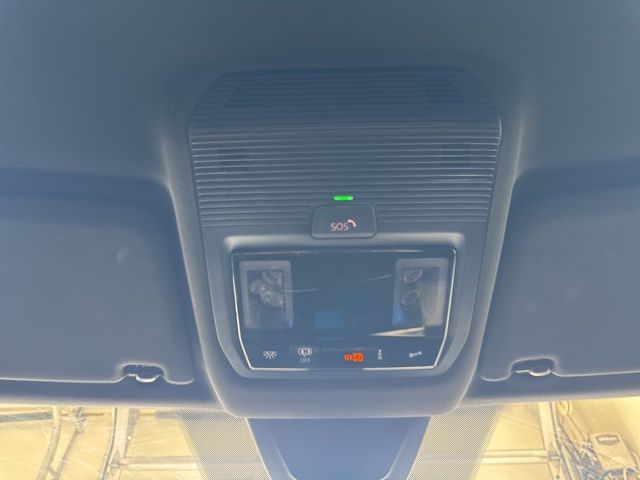 2025 Volkswagen Atlas Cross Sport 2.0T SE w/Technology  at Legacy Ford