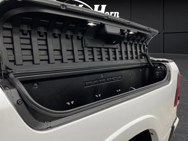 2026 RAM 1500 Limited Longhorn - Photo 17