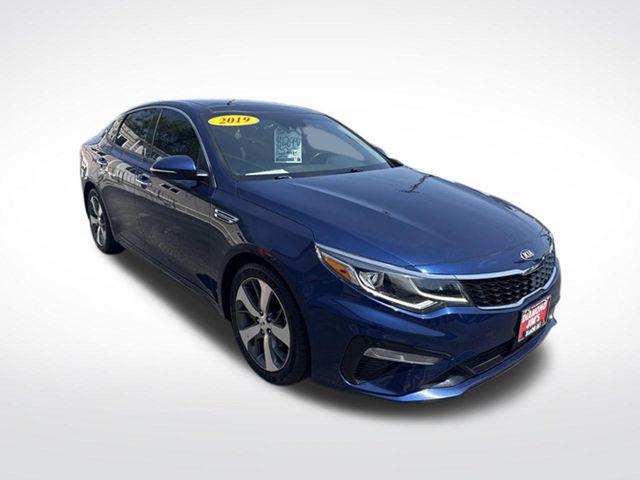 Horizon Blue 2019 Kia Optima Sedan Front-Wheel Drive 6-Speed Automatic