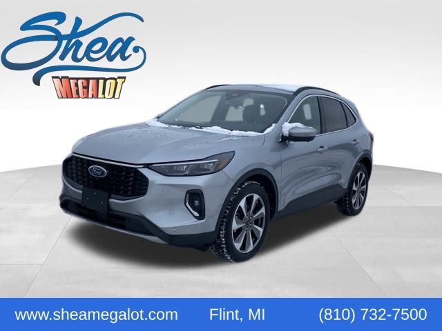 Silver 2023 Ford Escape Platinum AWD SUV / Crossover All-Wheel Drive 8-Speed Automatic