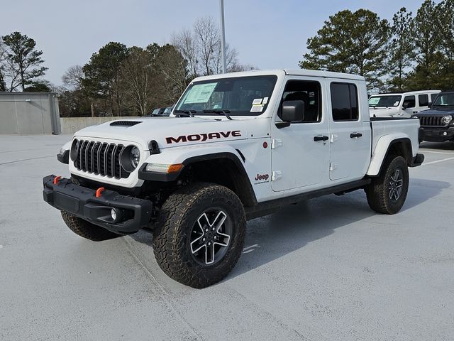 New 2026 White/off-white Jeep Mojave image 3