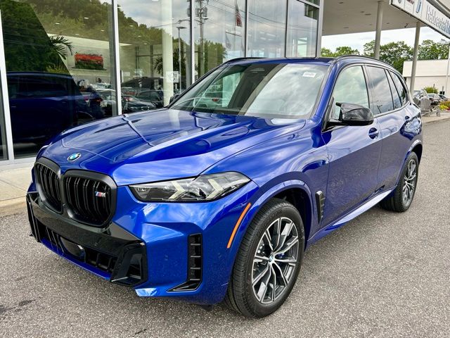 2025 BMW X5 M60i 9