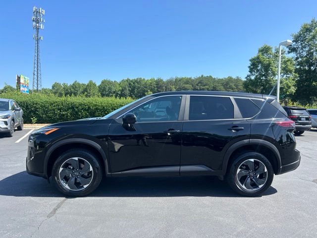 2025 Nissan Rogue SV - Photo 12