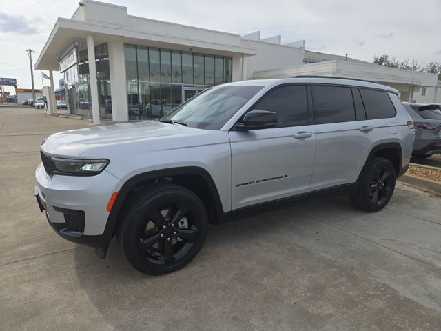 Silver Zynith 2024 Jeep Grand Cherokee L Altitude X 4WD SUV / Crossover Four-Wheel Drive 8-Speed Automatic