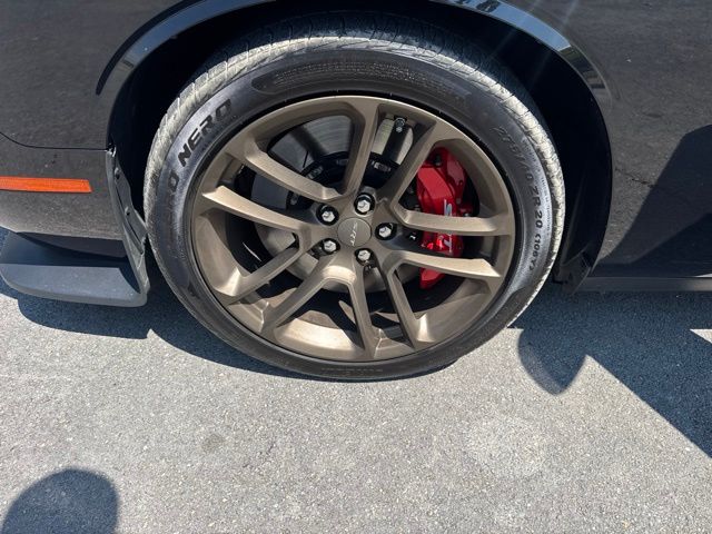 Used 2023 Black Dodge SRT Hellcat Jailbreak image 16