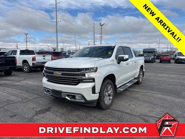 Pearl 2022 Chevrolet Silverado 1500 High Country Crew Cab 4WD Pickup Truck Four-Wheel Drive Automatic